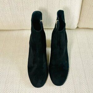 Karida Black Suede Ankle Booties – Made in Italy (Size 37 / US 6)